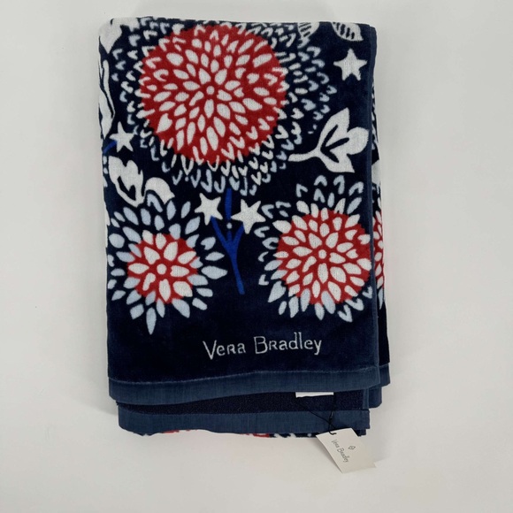 Vera Bradley Other - NWT Vera Bradley red and blue floral print bath towel